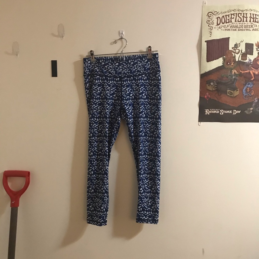 American Eagle Cropped Leggings